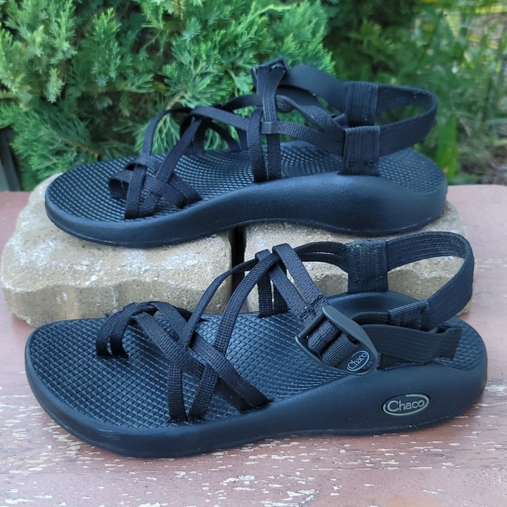 Chaco Women's Z/Cloud X2 Sports Sandals Black sz 9